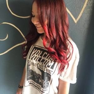 Meet your Posher, Alexis